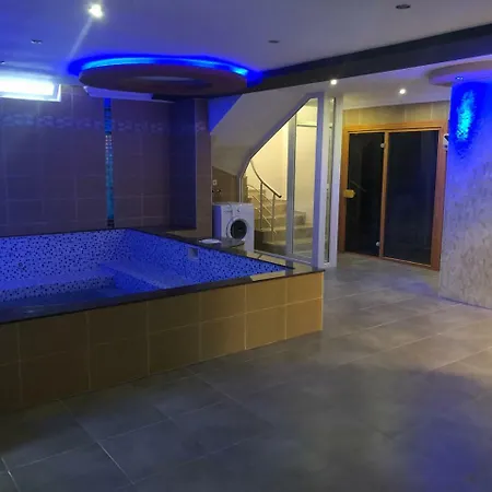 Ottoman Private Pool 1 *