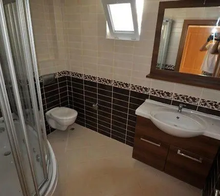 Ottoman Private Pool 1